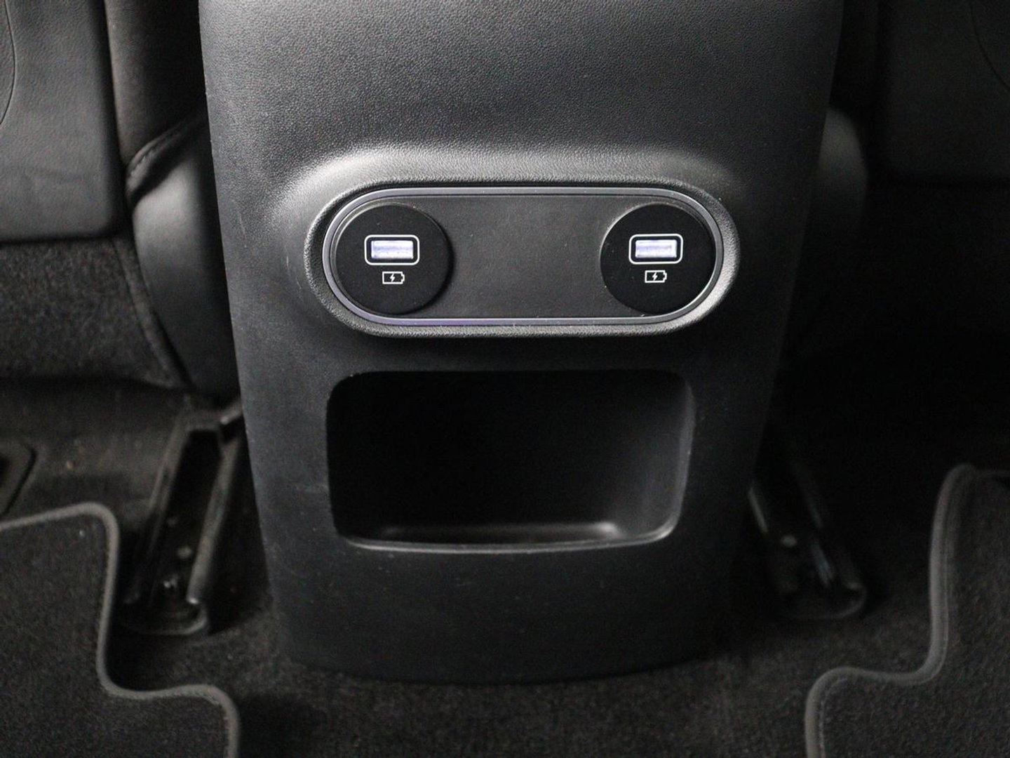 Hyundai IONIQ 5 Style 73kWh | SOH 99% | 3-Fase | Warmtepomp | Stoelverwarming | Adaptive cruise | Camera | Carplay | Keyless | Full LED | Digital Cockpit | Climate control