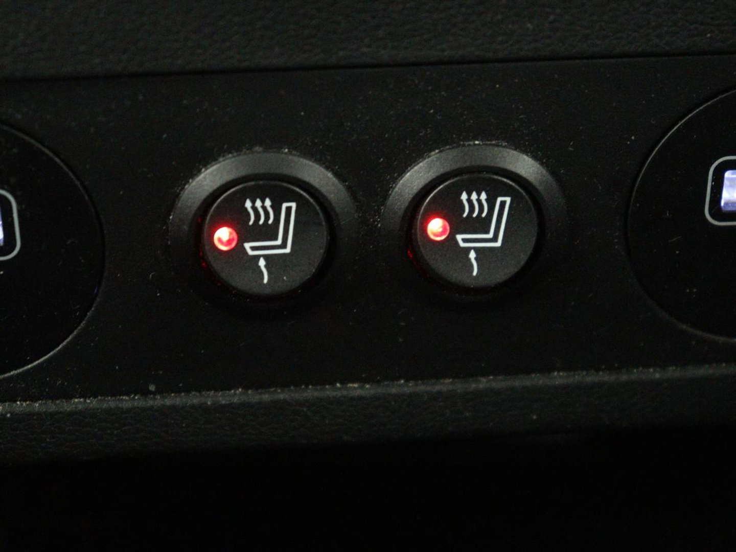 Hyundai IONIQ 5 Style 73kWh | SOH 99% | 3-Fase | Warmtepomp | Stoelverwarming | Adaptive cruise | Camera | Carplay | Keyless | Full LED | Digital Cockpit | Climate control