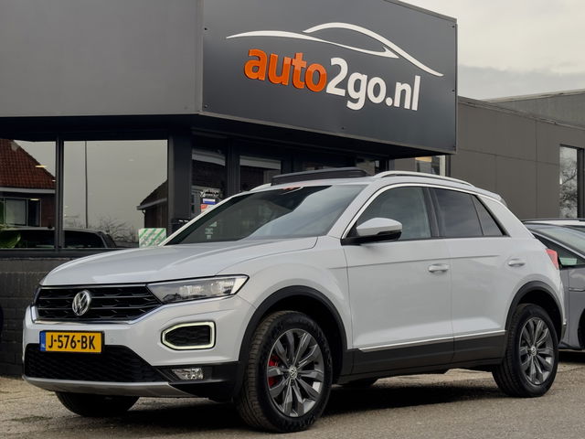 Volkswagen T-Roc - 1.5 TSI AUT7 150PK PANODAK NAVI CAMERA DIGI-DASH APPLE-CARPLAY LED LMV PDC