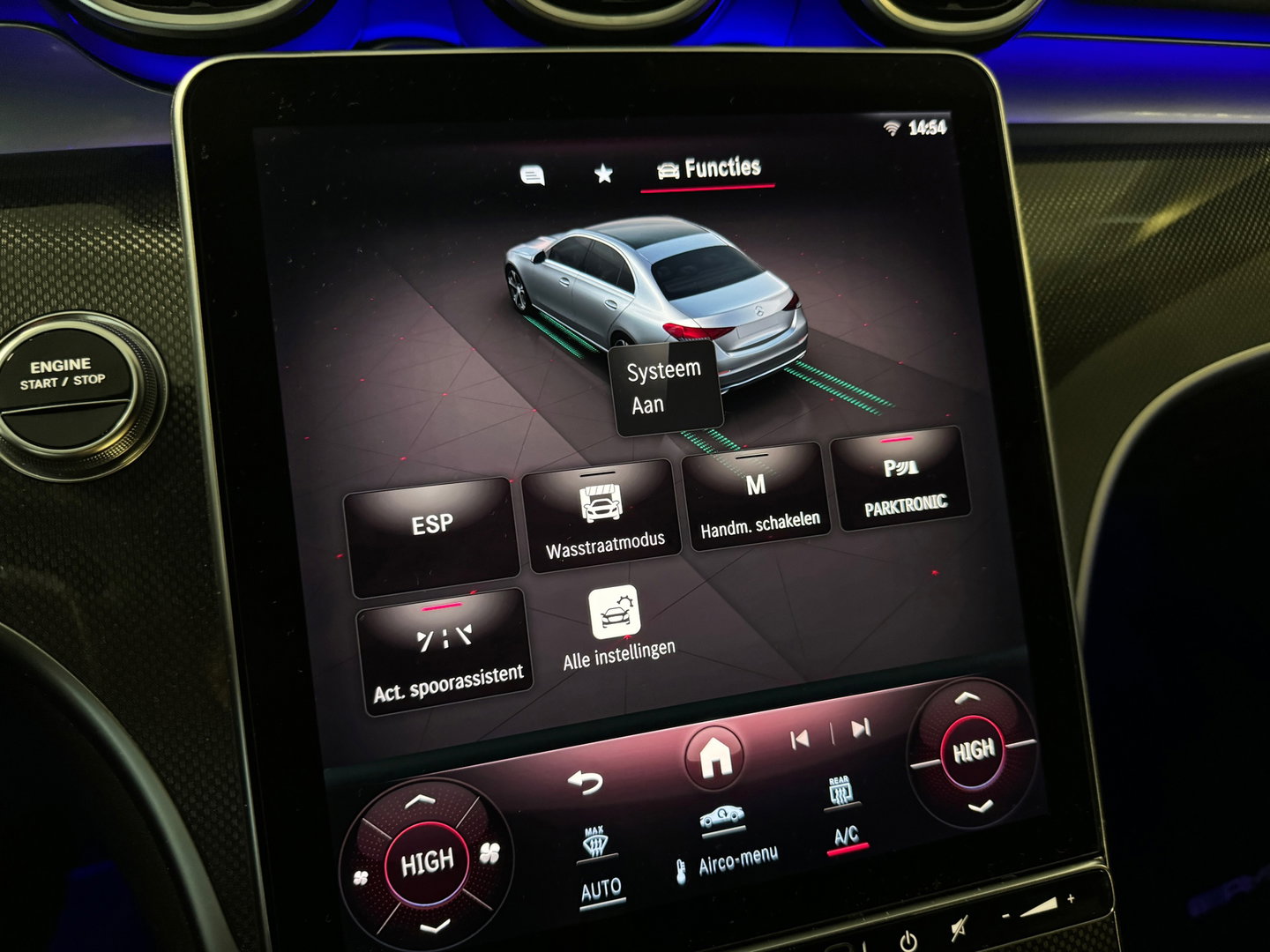 Mercedes-Benz C-Klasse 400 e 4MATIC AMG Burmester|Night|Sfeer