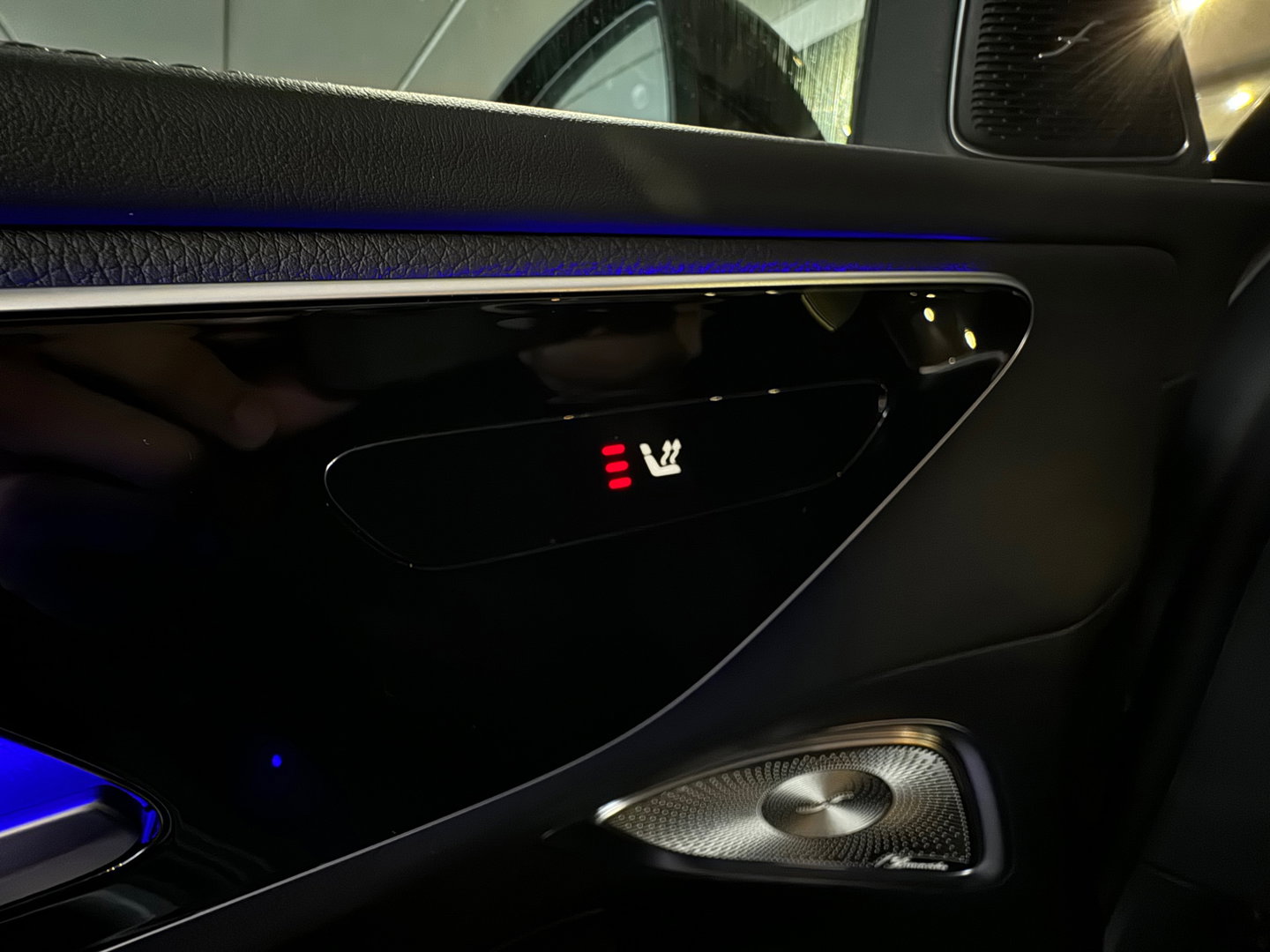 Mercedes-Benz C-Klasse 400 e 4MATIC AMG Burmester|Night|Sfeer