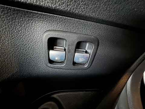 Mercedes-Benz C-Klasse 400 e 4MATIC AMG Burmester|Night|Sfeer