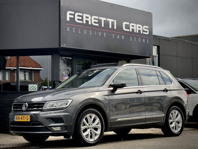 Volkswagen Tiguan - 1.4 TSI AUT6 ACT HIGHLINE PANODAK NAVI DIGI-DASH PARK-PILOT LED LMV PDC