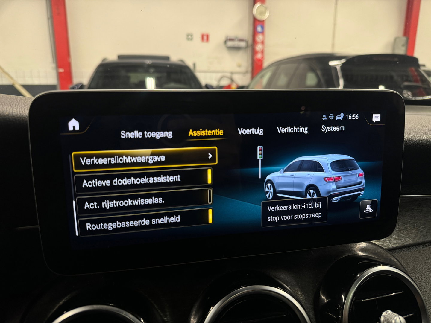 Mercedes-Benz GLC 200 4MATIC AMG Pano|Sfeer|Night Pakket