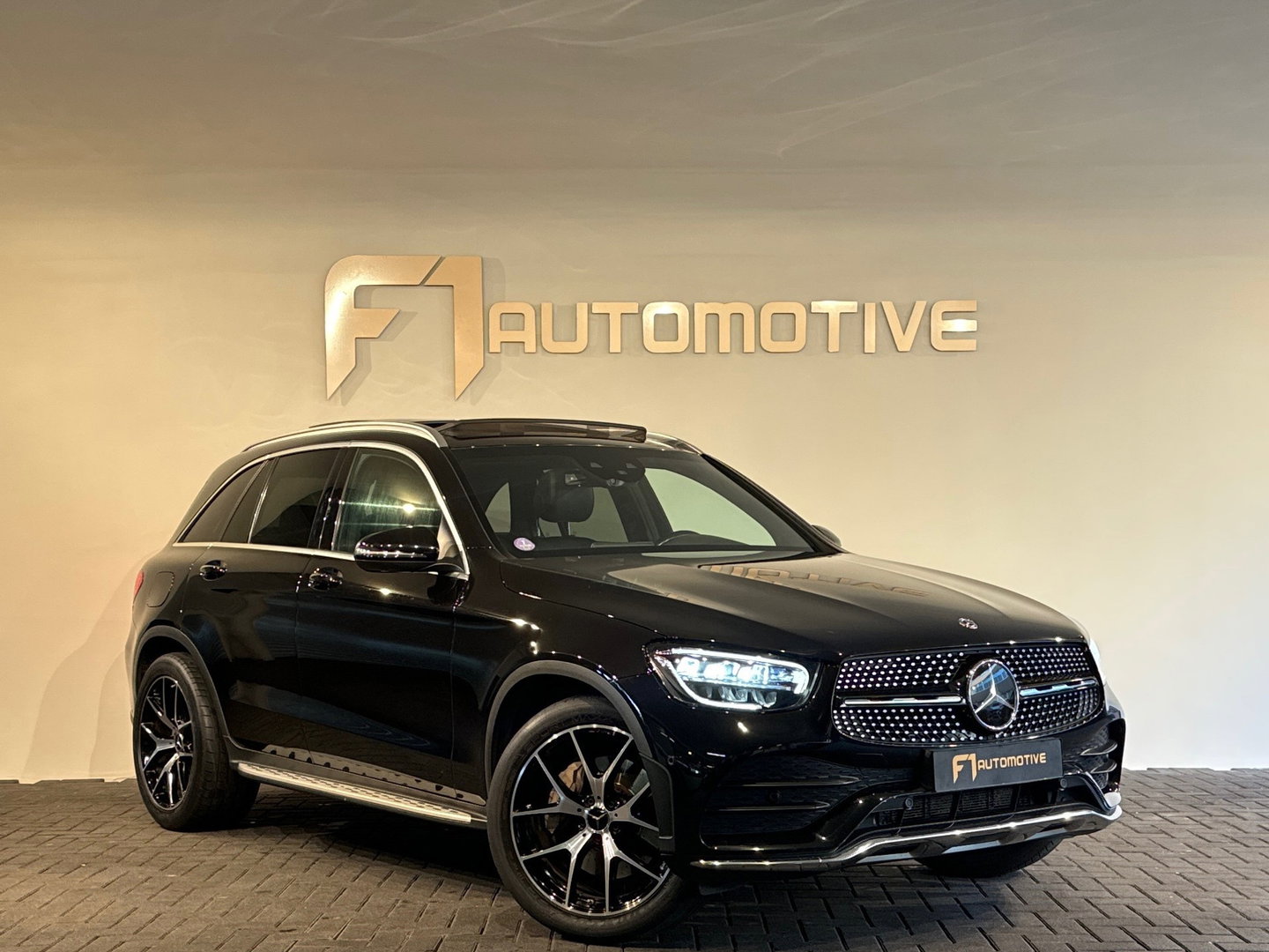 Mercedes-Benz GLC 200 4MATIC AMG Pano|Sfeer|Night Pakket