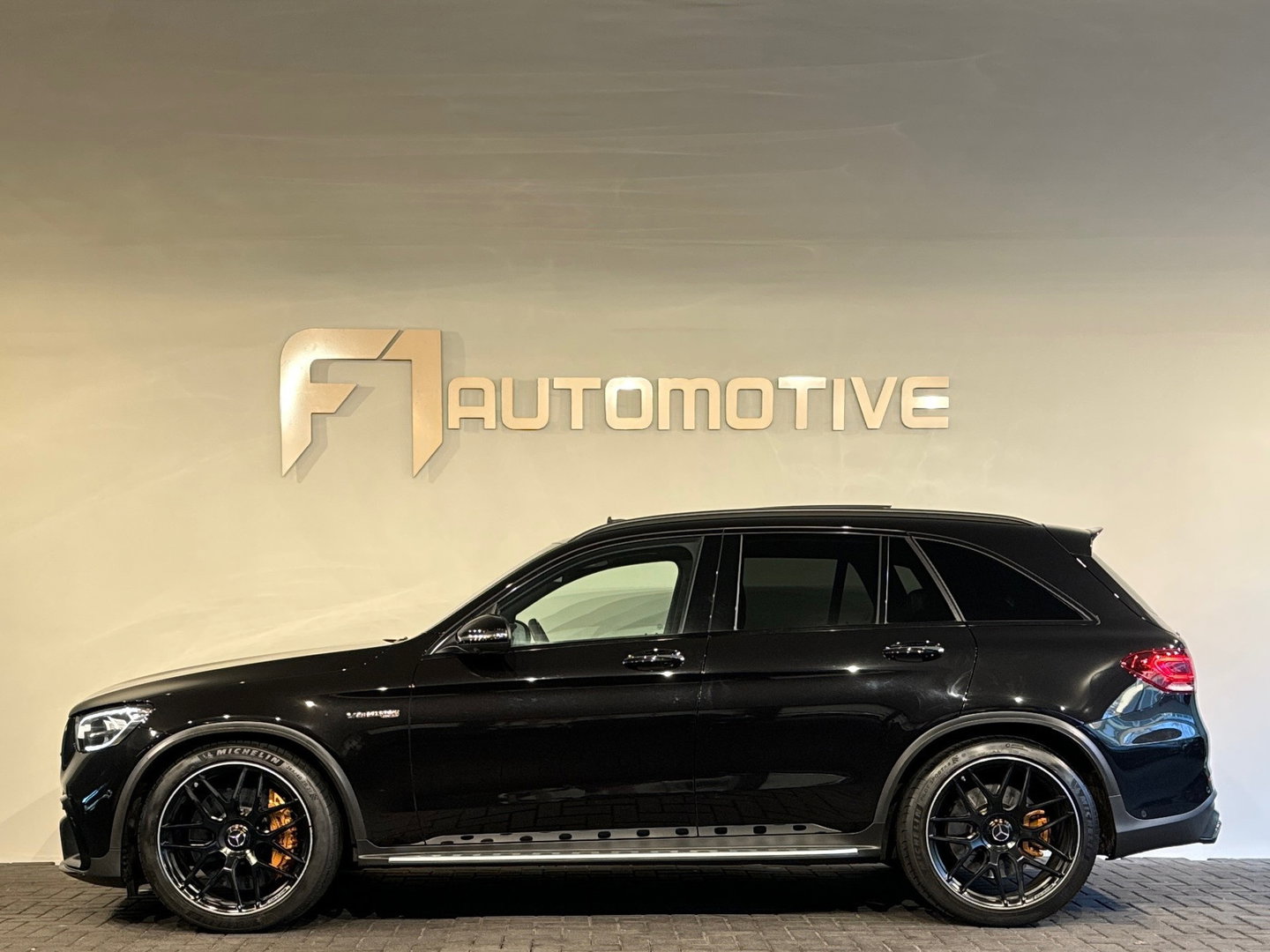 Mercedes-Benz GLC AMG 63 S 4M+ Pano|Ceramic|Memory