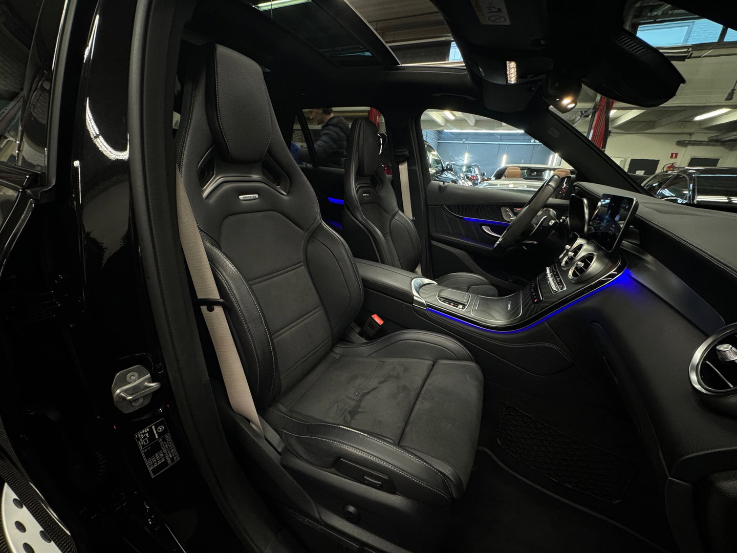 Mercedes-Benz GLC AMG 63 S 4M+ Pano|Ceramic|Memory