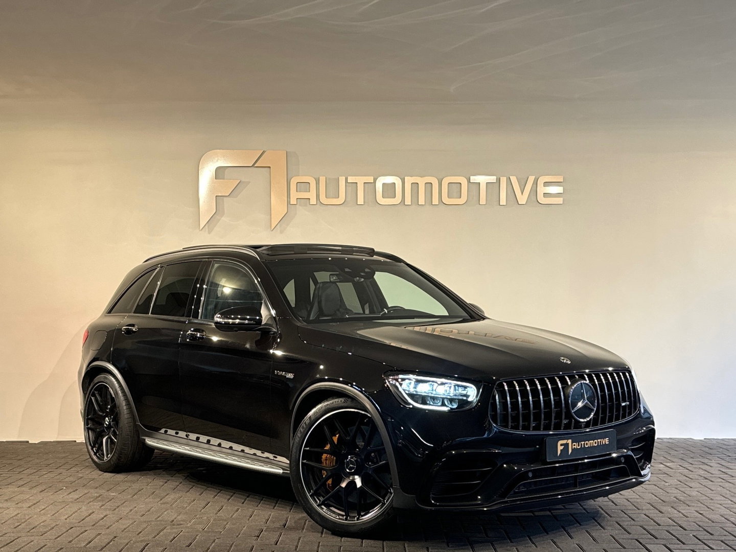 Mercedes-Benz GLC AMG 63 S 4M+ Pano|Ceramic|Memory
