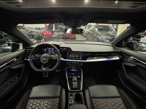Audi RS3 Limousine 2.5 TFSI quattro Pano|HGP Turbo|B&O|Matrix