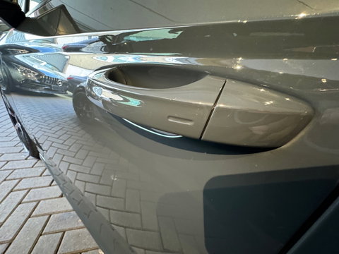 SEAT Leon ST 2.0 TSI 4DRIVE CUPRA Ultimate Pano|Carbon|Keyless