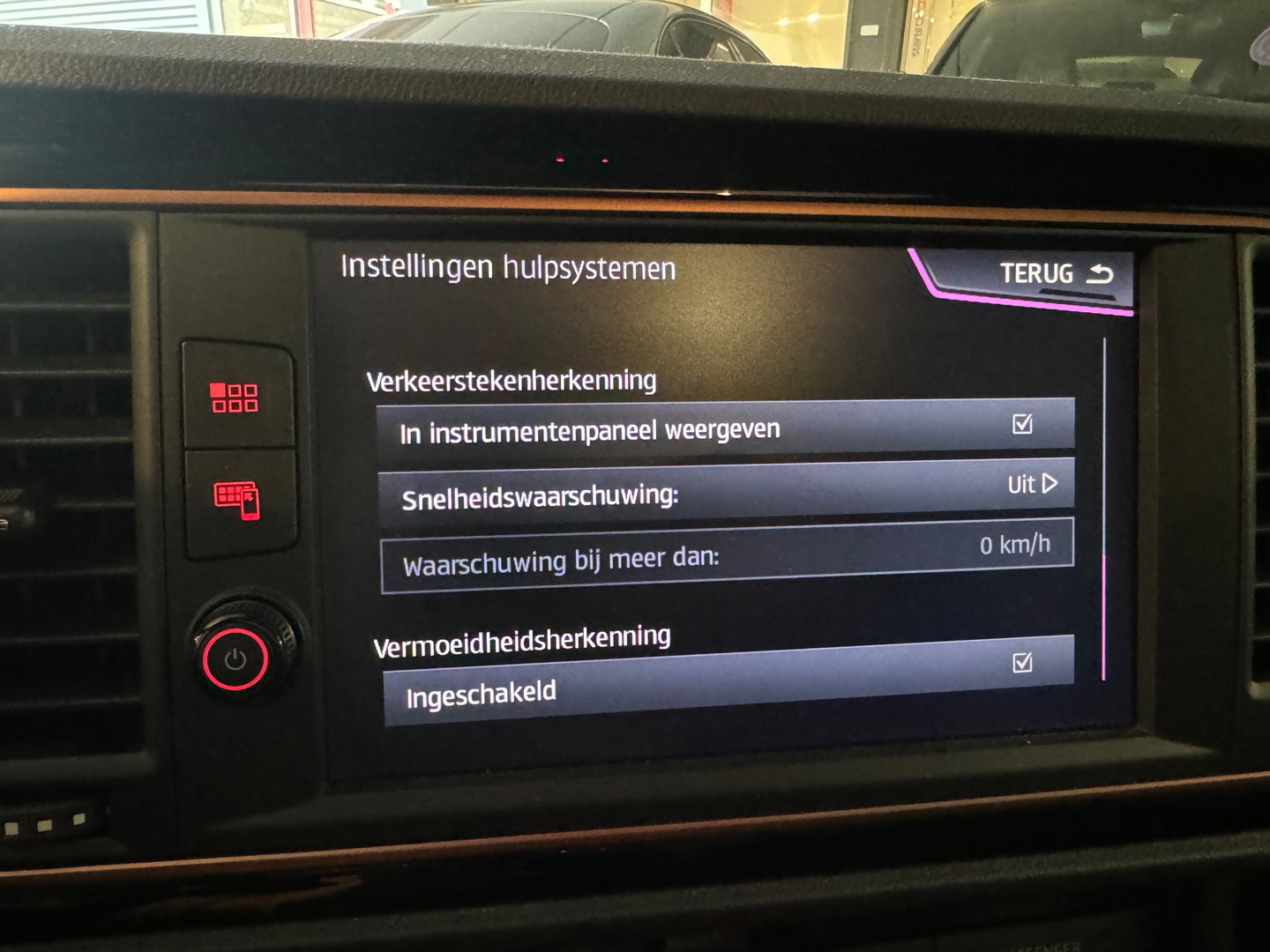 SEAT Leon ST 2.0 TSI 4DRIVE CUPRA Ultimate Pano|Carbon|Keyless