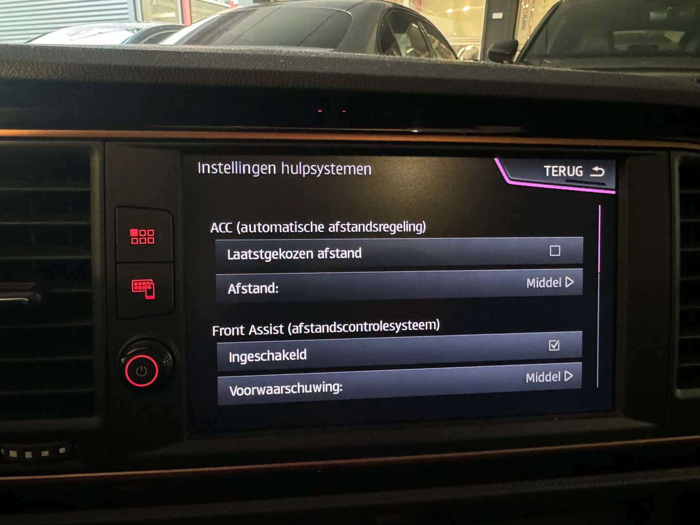 SEAT Leon ST 2.0 TSI 4DRIVE CUPRA Ultimate Pano|Carbon|Keyless