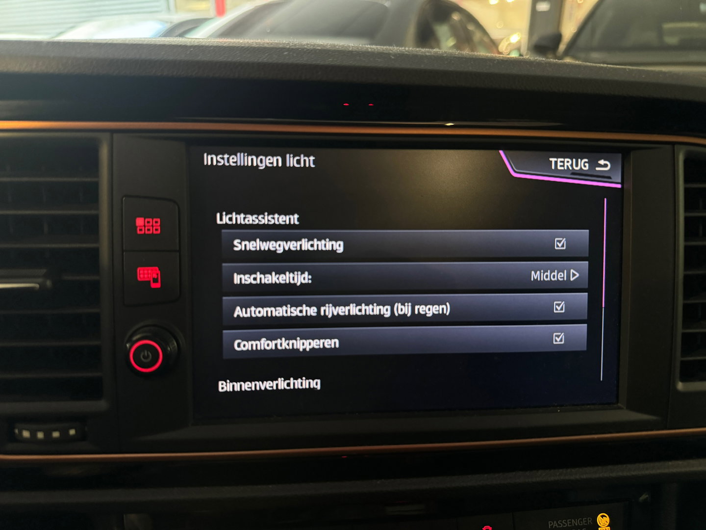 SEAT Leon ST 2.0 TSI 4DRIVE CUPRA Ultimate Pano|Carbon|Keyless