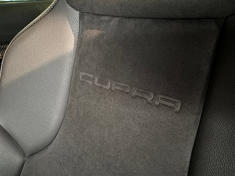 SEAT Leon ST 2.0 TSI 4DRIVE CUPRA Ultimate Pano|Carbon|Keyless