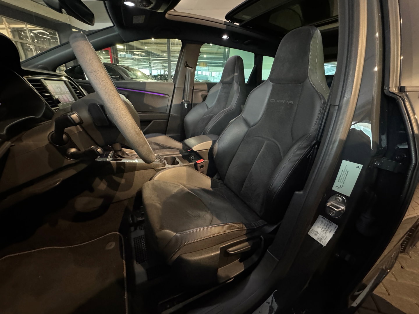 SEAT Leon ST 2.0 TSI 4DRIVE CUPRA Ultimate Pano|Carbon|Keyless