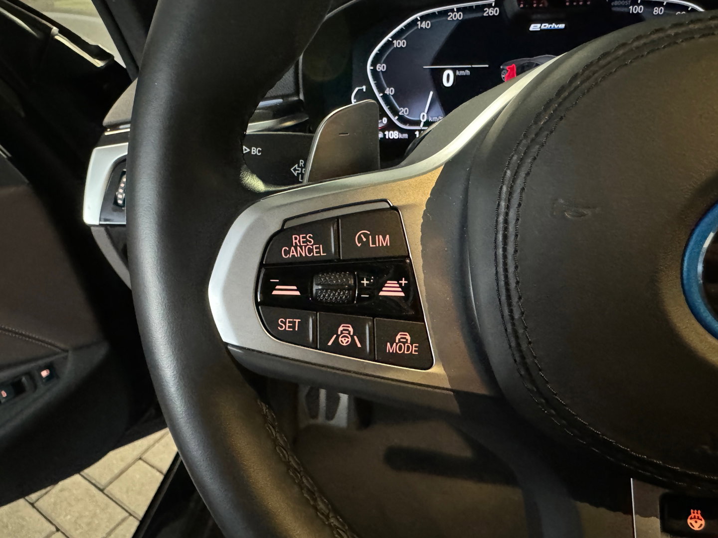 BMW 5 Serie 545e xDrive High Executive M Sport Pano|Memory