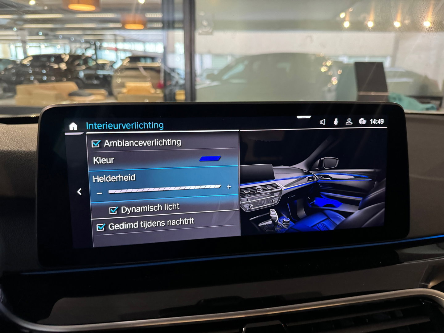 BMW 5 Serie 545e xDrive High Executive M Sport Pano|Memory