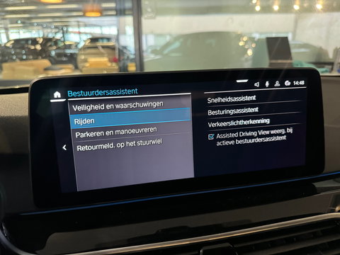 BMW 5 Serie 545e xDrive High Executive M Sport Pano|Memory