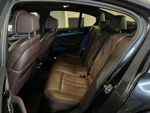 BMW 5 Serie 545e xDrive High Executive M Sport Pano|Memory