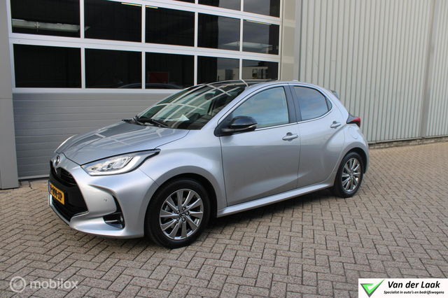 Toyota Yaris - Hybrid 1.5 Select | Panoramadak | Half Leer | Full Led | Apple Carplay | Head-up display.