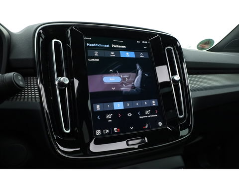 Volvo XC40 Recharge Pro | Trekhaak | Pano | ACC | Blis | 360 Camera | H&K Audio |