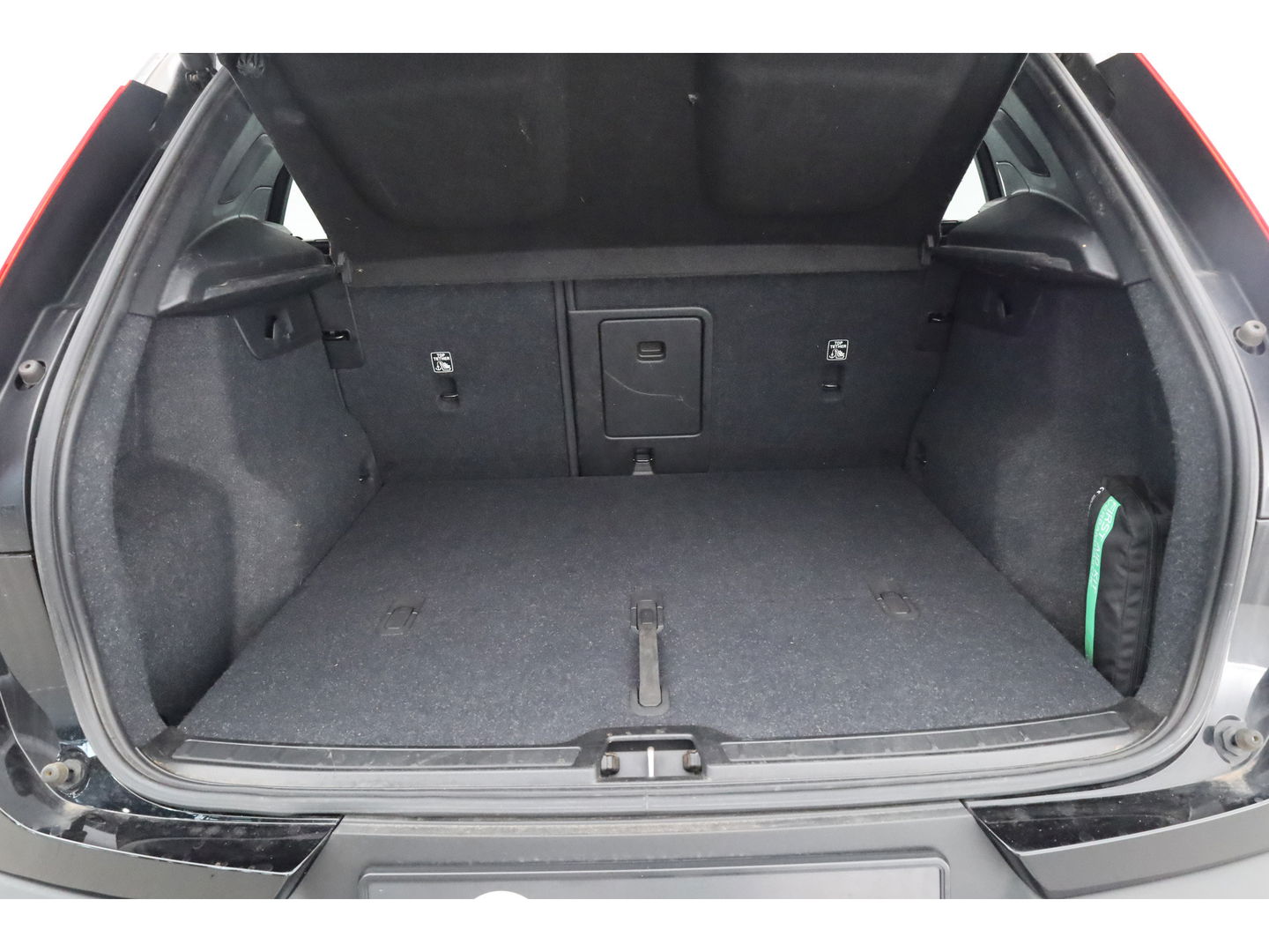 Volvo XC40 Recharge Pro | Trekhaak | Pano | ACC | Blis | 360 Camera | H&K Audio |