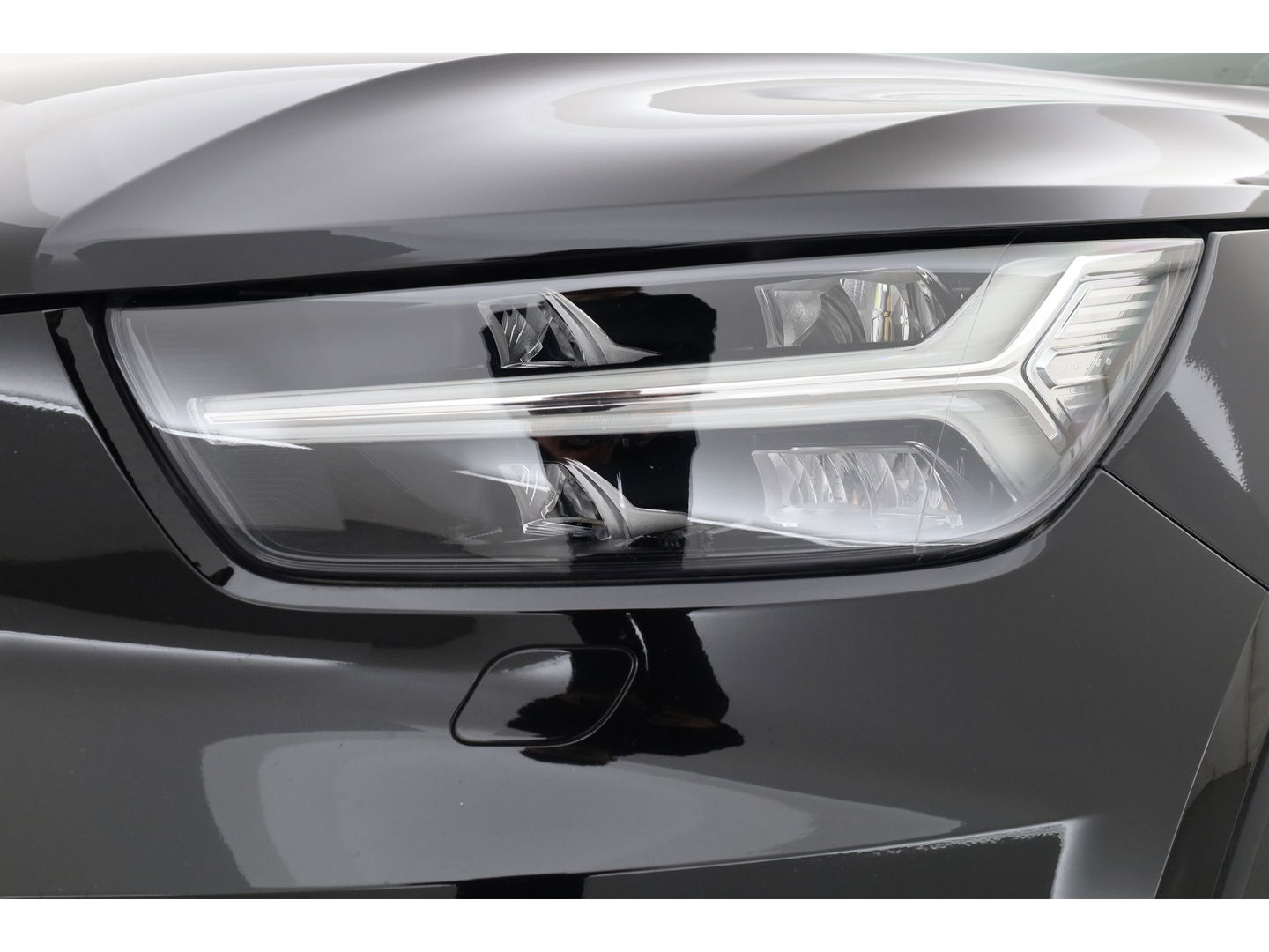 Volvo XC40 Recharge Pro | Trekhaak | Pano | ACC | Blis | 360 Camera | H&K Audio |