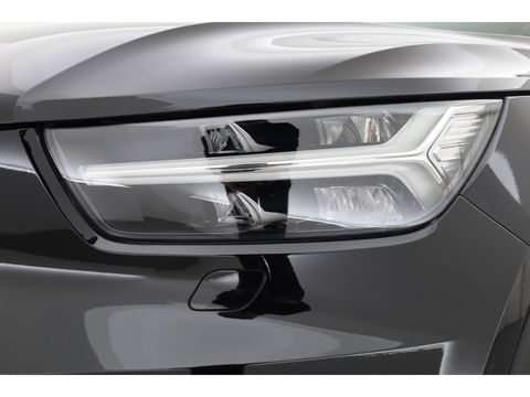 Volvo XC40 Recharge Pro | Trekhaak | Pano | ACC | Blis | 360 Camera | H&K Audio |