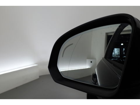 Volvo XC40 Recharge Pro | Trekhaak | Pano | ACC | Blis | 360 Camera | H&K Audio |