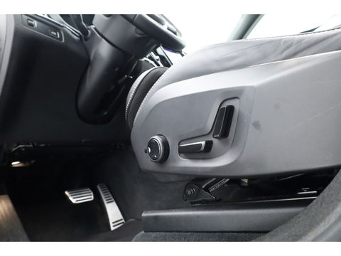 Volvo XC60 2.0 B4 R-Design | Pano-dak | 360 camera | ACC | 21 inch | Sportstoelen | H&K Audio |