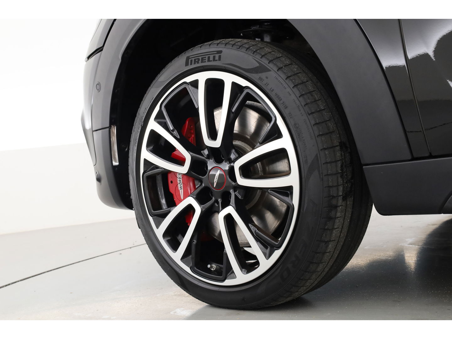 MINI Countryman 2.0 John Cooper Works ALL4 306pk | Pano | HUD | Harman Kardon | Adapt. Cruise | Stoelverw. | Camera