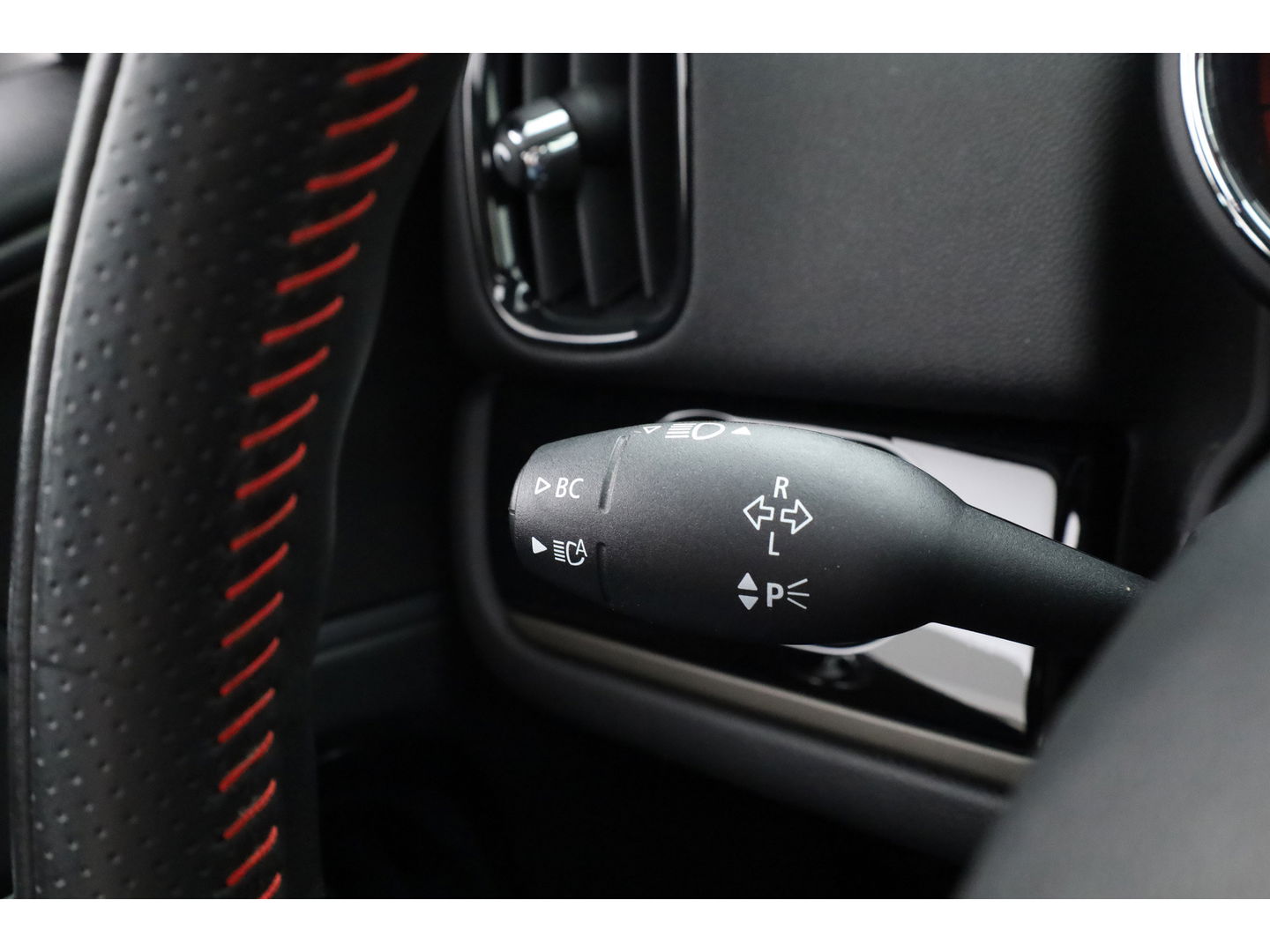 MINI Countryman 2.0 John Cooper Works ALL4 306pk | Pano | HUD | Harman Kardon | Adapt. Cruise | Stoelverw. | Camera