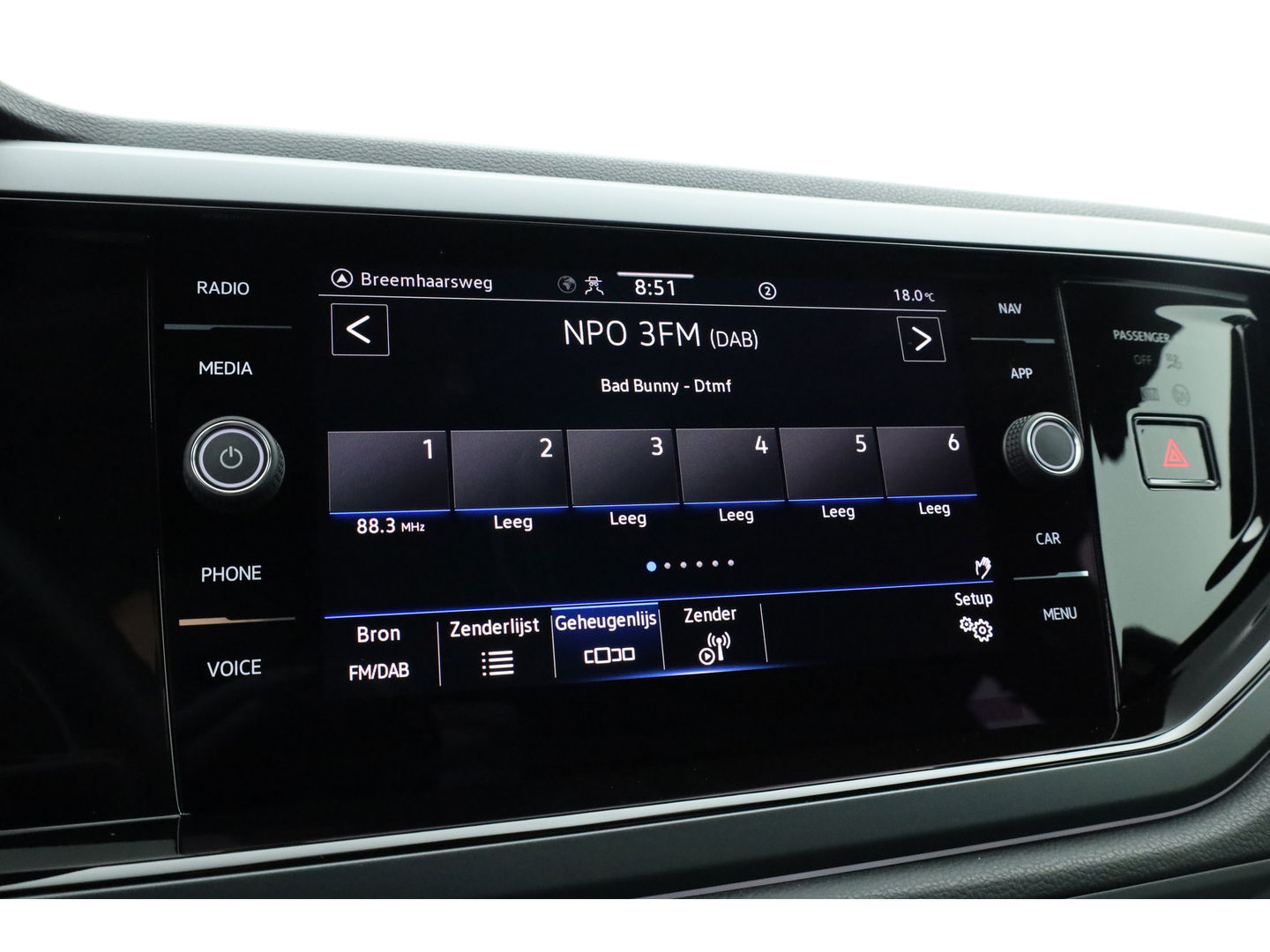 Volkswagen Polo 1.0 TSI R-Line DSG | IQ. Light | Adapt. Cruise | Camera | Apple CarPlay | Navi | Stoelverw. | PDC