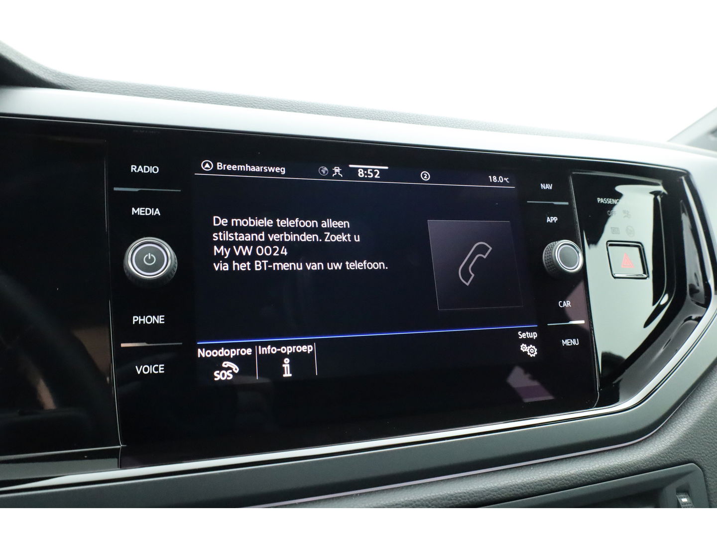 Volkswagen Polo 1.0 TSI R-Line DSG | IQ. Light | Adapt. Cruise | Camera | Apple CarPlay | Navi | Stoelverw. | PDC