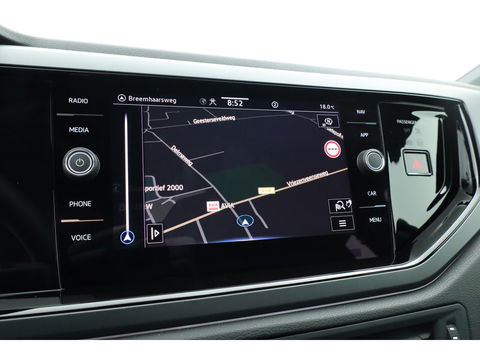 Volkswagen Polo 1.0 TSI R-Line DSG | IQ. Light | Adapt. Cruise | Camera | Apple CarPlay | Navi | Stoelverw. | PDC