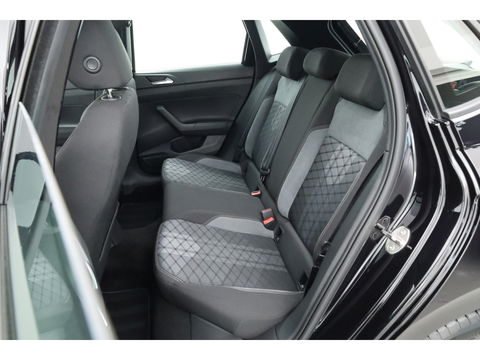 Volkswagen Polo 1.0 TSI R-Line DSG | IQ. Light | Adapt. Cruise | Camera | Apple CarPlay | Navi | Stoelverw. | PDC