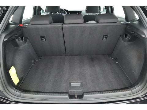 Volkswagen Polo 1.0 TSI R-Line DSG | IQ. Light | Adapt. Cruise | Camera | Apple CarPlay | Navi | Stoelverw. | PDC