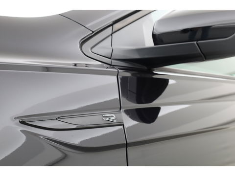 Volkswagen Polo 1.0 TSI R-Line DSG | IQ. Light | Adapt. Cruise | Camera | Apple CarPlay | Navi | Stoelverw. | PDC