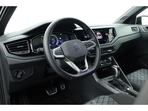 Volkswagen Polo 1.0 TSI R-Line DSG | IQ. Light | Adapt. Cruise | Camera | Apple CarPlay | Navi | Stoelverw. | PDC