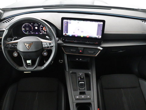 CUPRA Formentor 1.4 eHybrid VZ | 245pk | Trekhaak | Stoelverwarming | Adaptive cruise | Carplay | Navigatie | Sfeerverlichting | Keyless | Half leder | Camera | Stuurverwarming | PHEV | Plug In