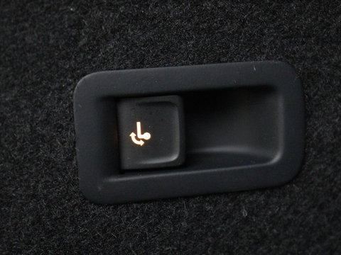 CUPRA Formentor 1.4 eHybrid VZ | 245pk | Trekhaak | Stoelverwarming | Adaptive cruise | Carplay | Navigatie | Sfeerverlichting | Keyless | Half leder | Camera | Stuurverwarming | PHEV | Plug In