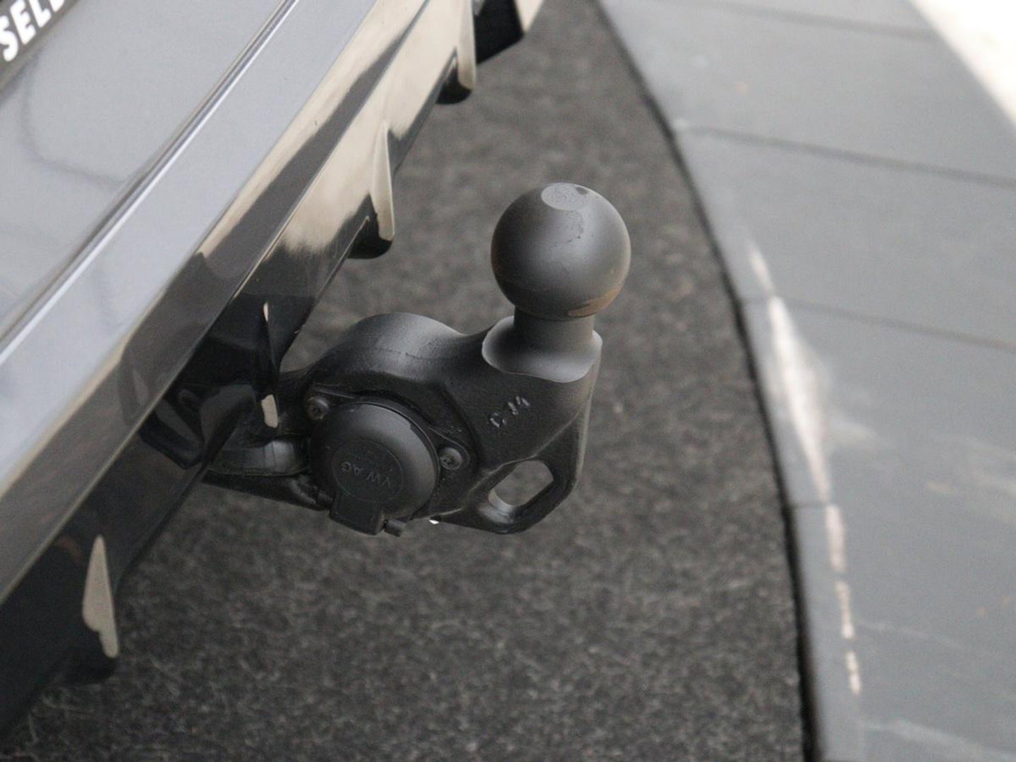 CUPRA Formentor 1.4 eHybrid VZ | 245pk | Trekhaak | Stoelverwarming | Adaptive cruise | Carplay | Navigatie | Sfeerverlichting | Keyless | Half leder | Camera | Stuurverwarming | PHEV | Plug In