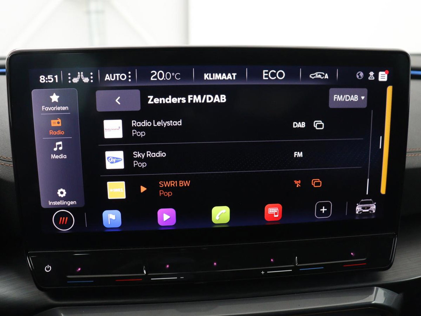 CUPRA Formentor 1.4 eHybrid VZ | 245pk | Trekhaak | Stoelverwarming | Adaptive cruise | Carplay | Navigatie | Sfeerverlichting | Keyless | Half leder | Camera | Stuurverwarming | PHEV | Plug In