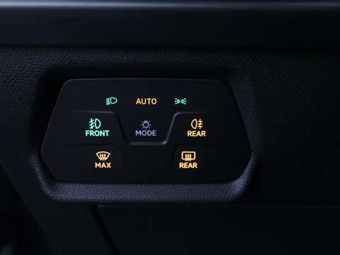 CUPRA Formentor 1.4 eHybrid VZ | 245pk | Trekhaak | Stoelverwarming | Adaptive cruise | Carplay | Navigatie | Sfeerverlichting | Keyless | Half leder | Camera | Stuurverwarming | PHEV | Plug In