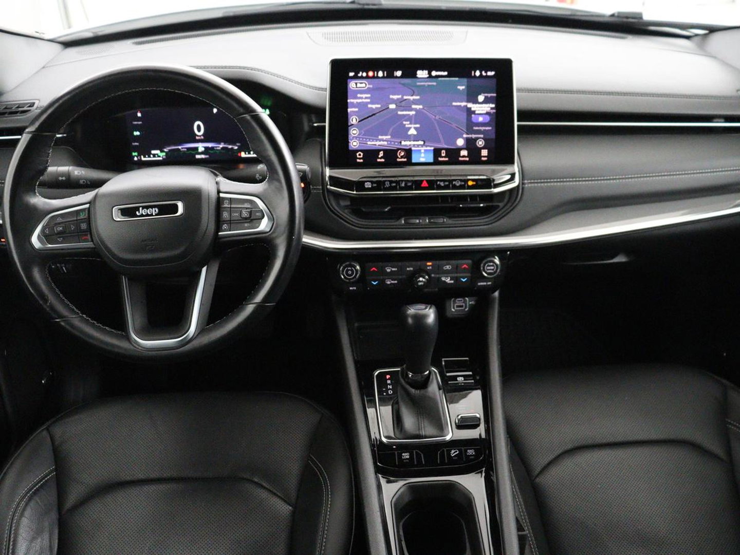 Jeep Compass 4xe 240 Plug-in Hybrid Electric S | Leder | 360 camera | Stoelventilatie | Adaptive cruise | Alpine Sound | Carplay | Navigatie | PHEV