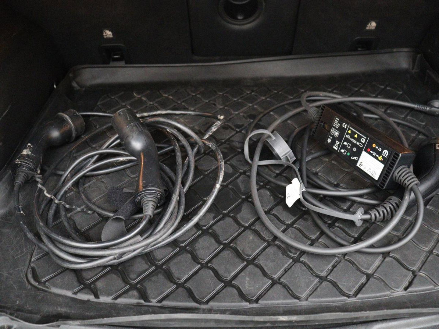 Jeep Compass 4xe 240 Plug-in Hybrid Electric S | Leder | 360 camera | Stoelventilatie | Adaptive cruise | Alpine Sound | Carplay | Navigatie | PHEV