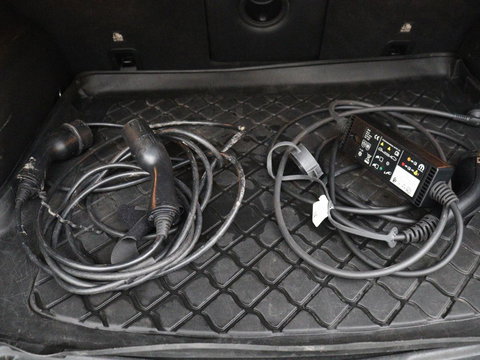 Jeep Compass 4xe 240 Plug-in Hybrid Electric S | Leder | 360 camera | Stoelventilatie | Adaptive cruise | Alpine Sound | Carplay | Navigatie | PHEV