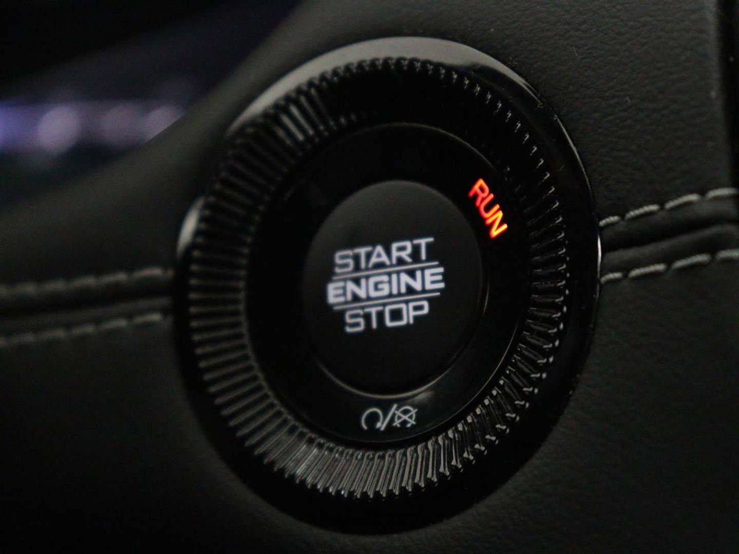 Jeep Compass 4xe 240 Plug-in Hybrid Electric S | Leder | 360 camera | Stoelventilatie | Adaptive cruise | Alpine Sound | Carplay | Navigatie | PHEV