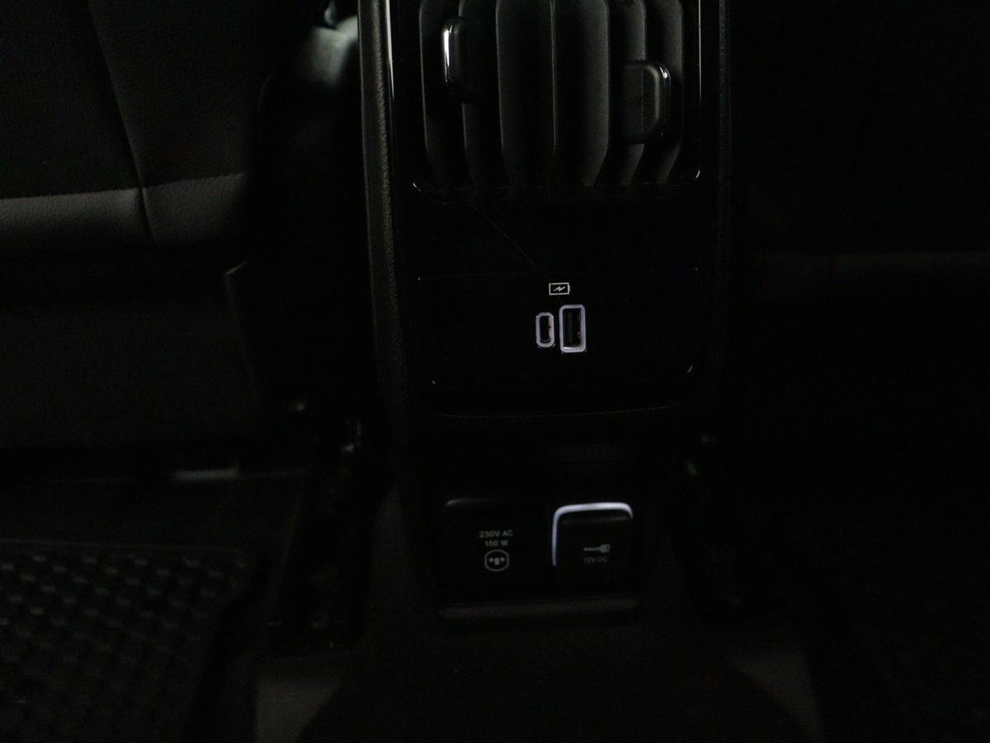 Jeep Compass 4xe 240 Plug-in Hybrid Electric S | Leder | 360 camera | Stoelventilatie | Adaptive cruise | Alpine Sound | Carplay | Navigatie | PHEV