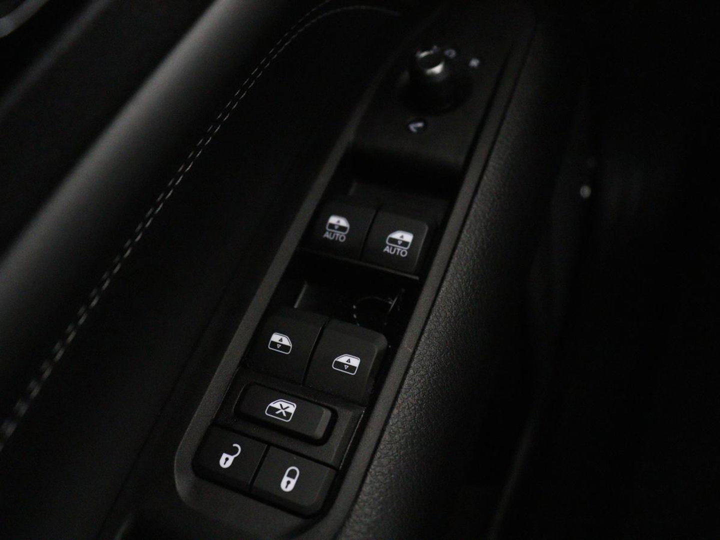 Jeep Compass 4xe 240 Plug-in Hybrid Electric S | Leder | 360 camera | Stoelventilatie | Adaptive cruise | Alpine Sound | Carplay | Navigatie | PHEV